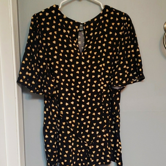 Top - Picture 3 of 4